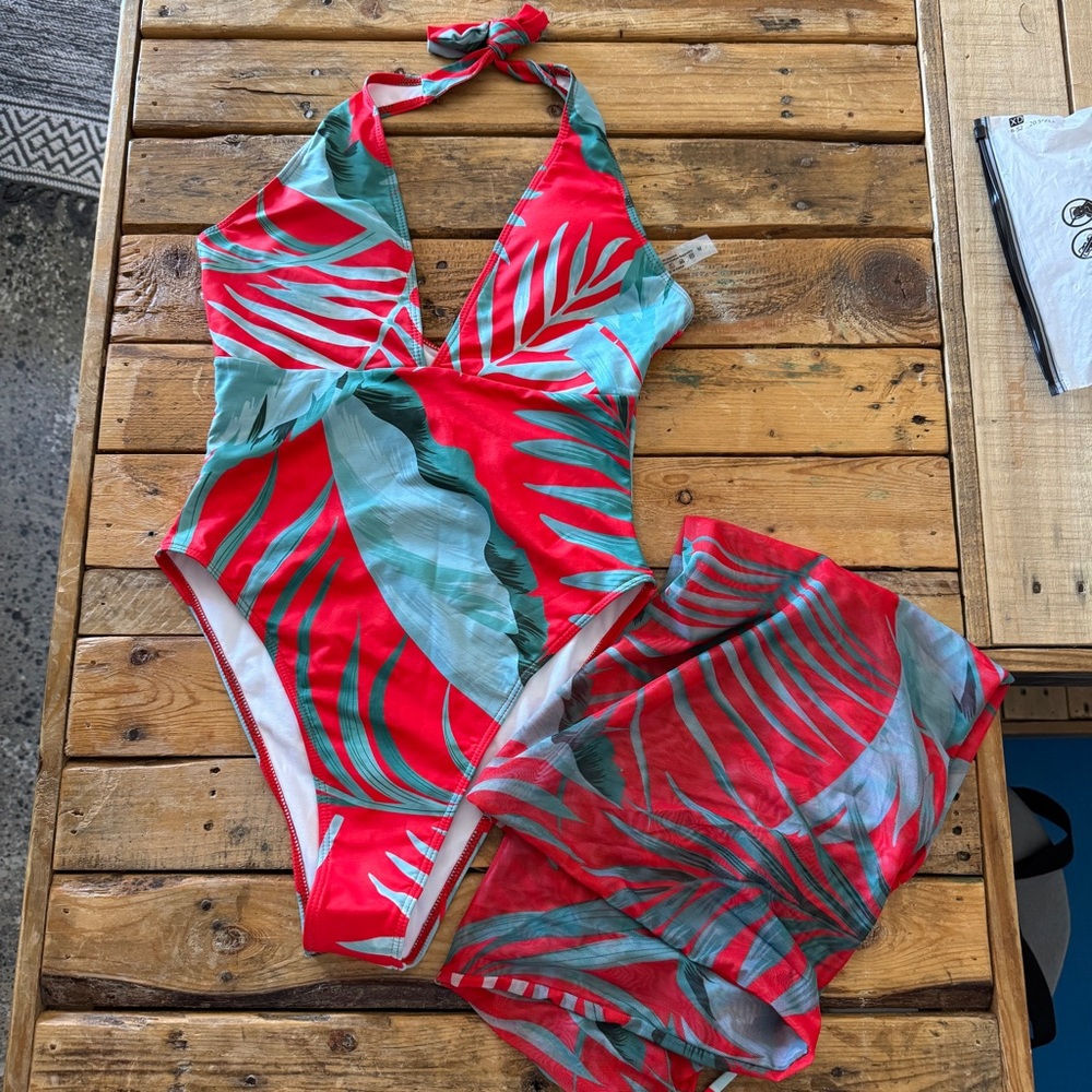 NWT Tropical One Piece and Matching Sarong